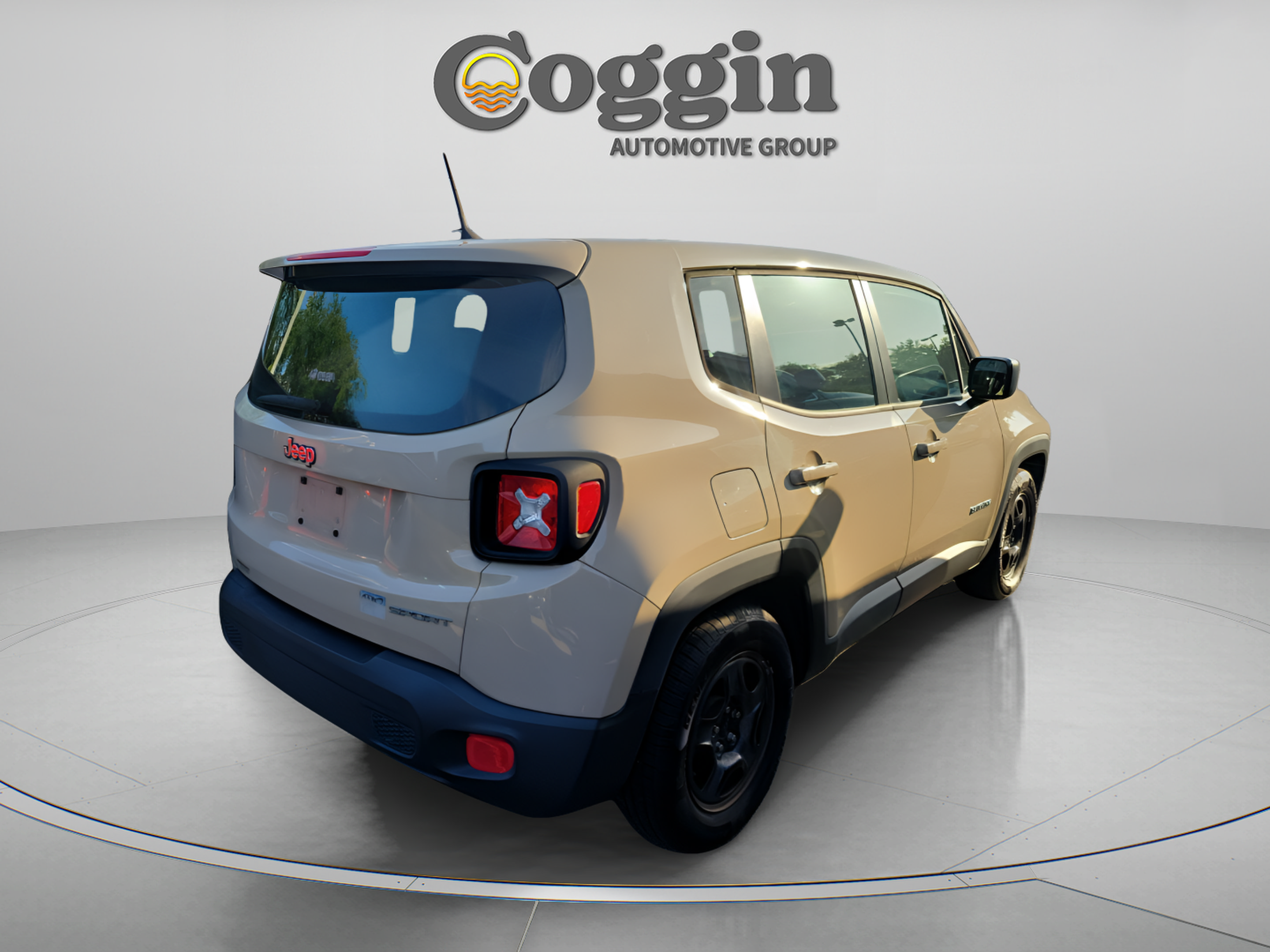 Used 2016 Jeep Renegade Sport w/ Power & Air Group FWD image 3