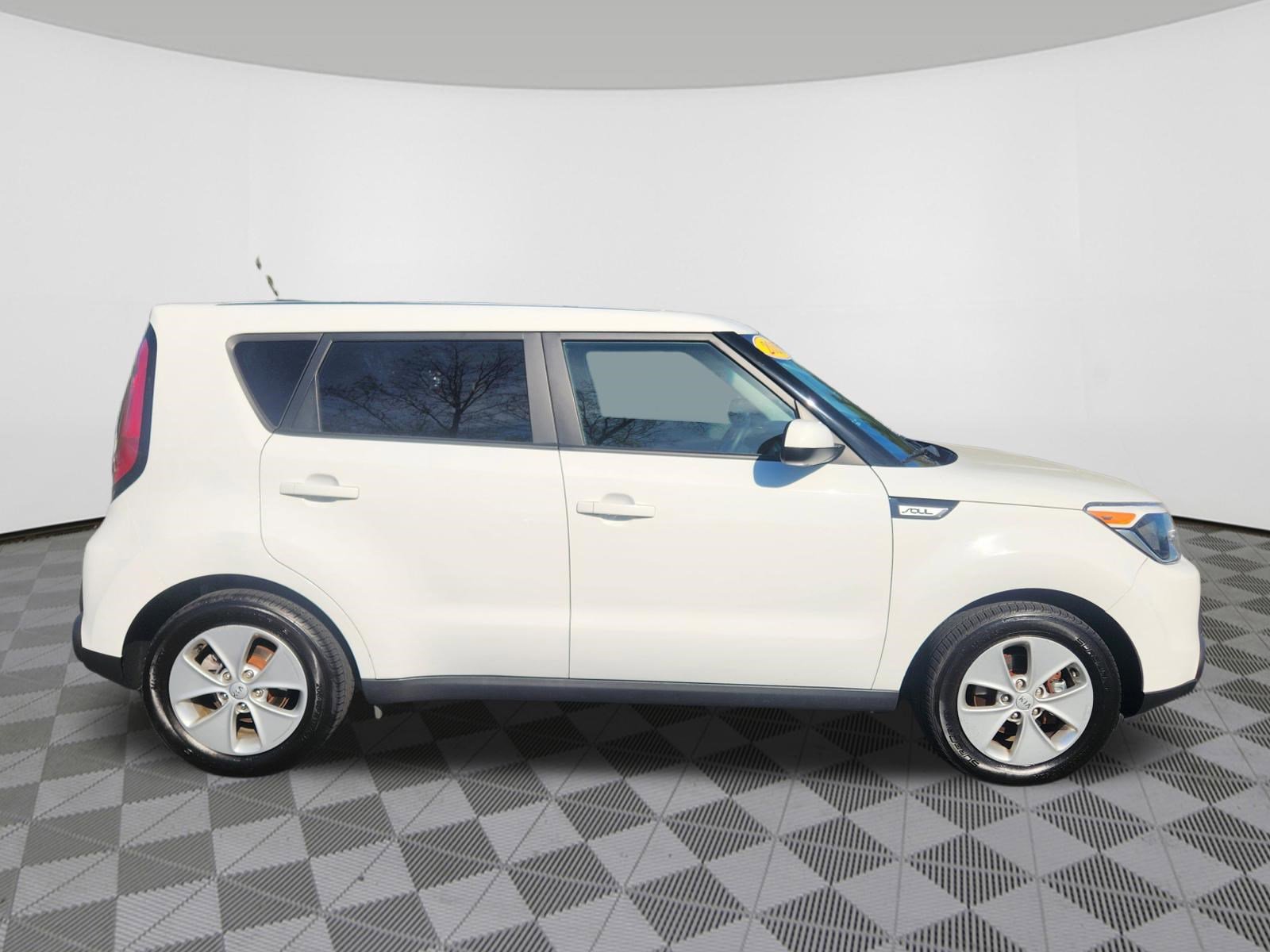 Used 2016 Kia Soul FWD image 6