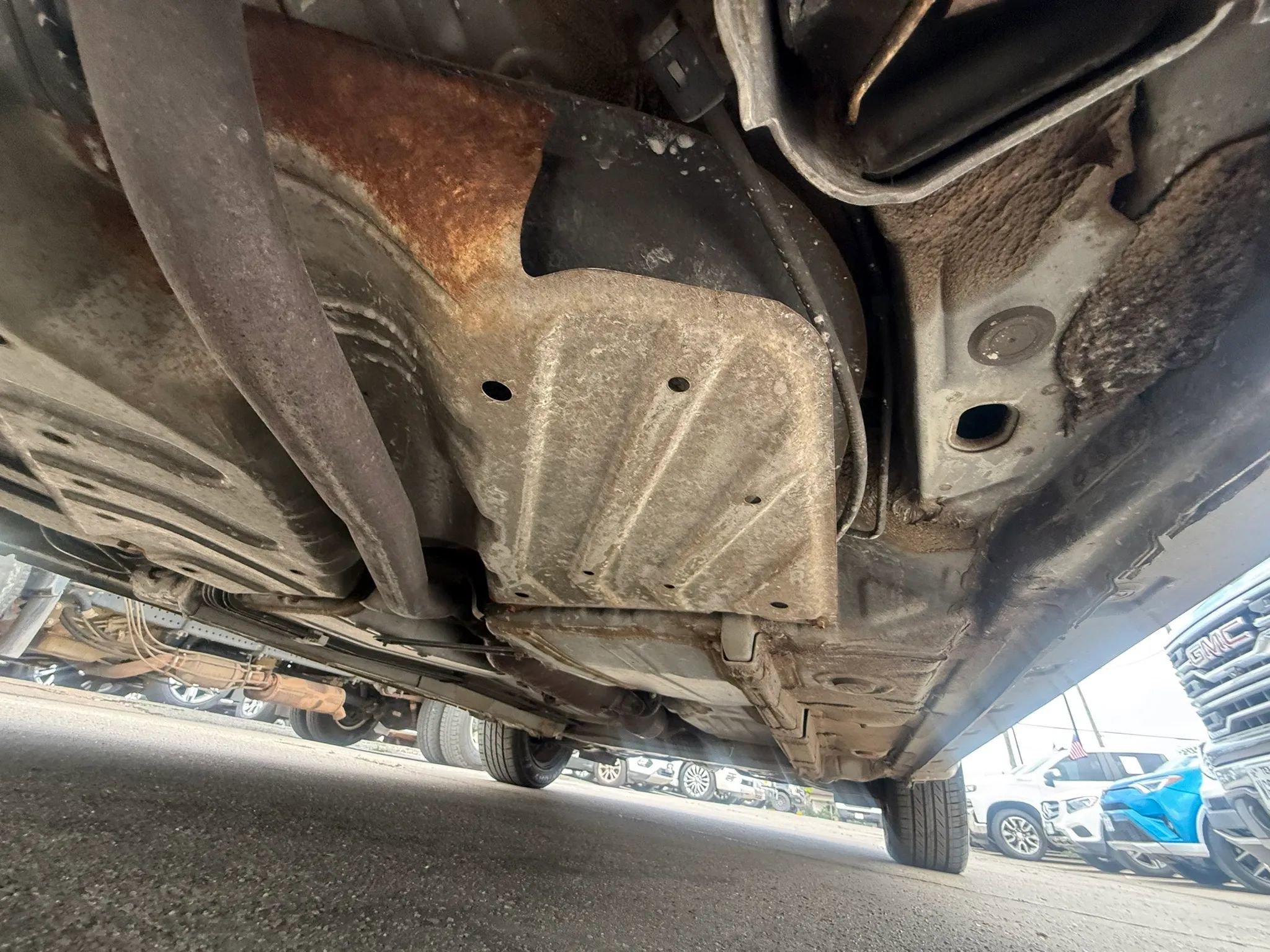 Used 2004 Toyota Matrix FWD image 32