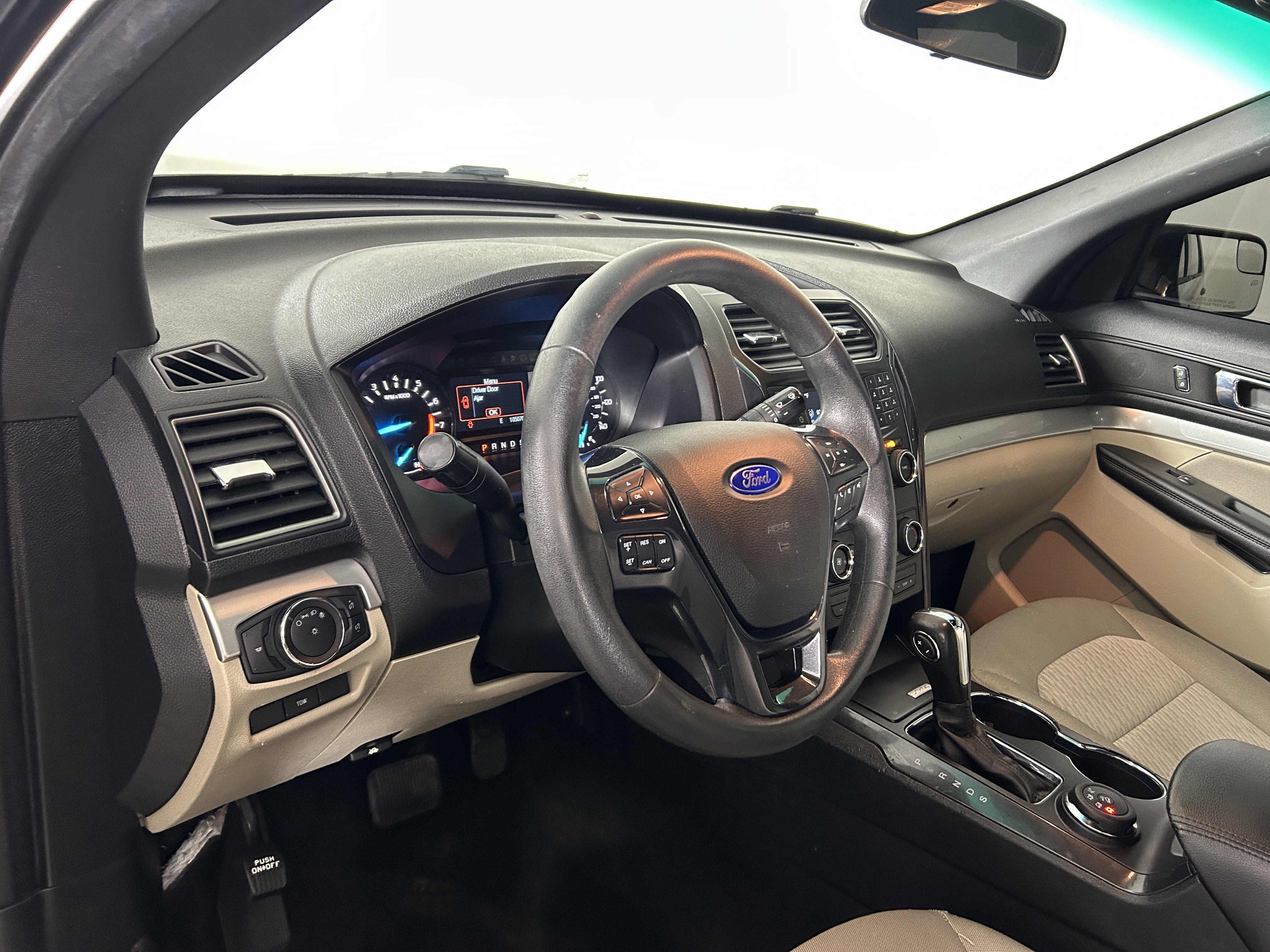 Used 2018 Ford Explorer 4WD image 12