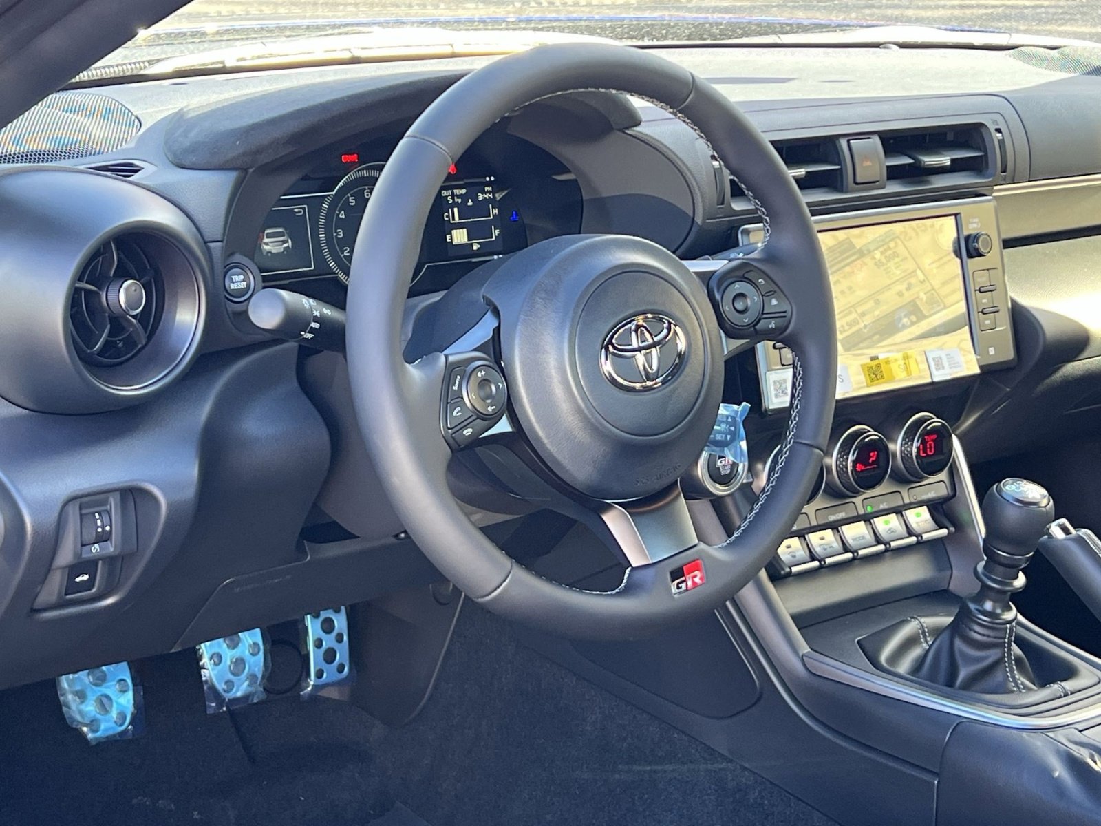 New 2025 Toyota GR86 Premium image 11