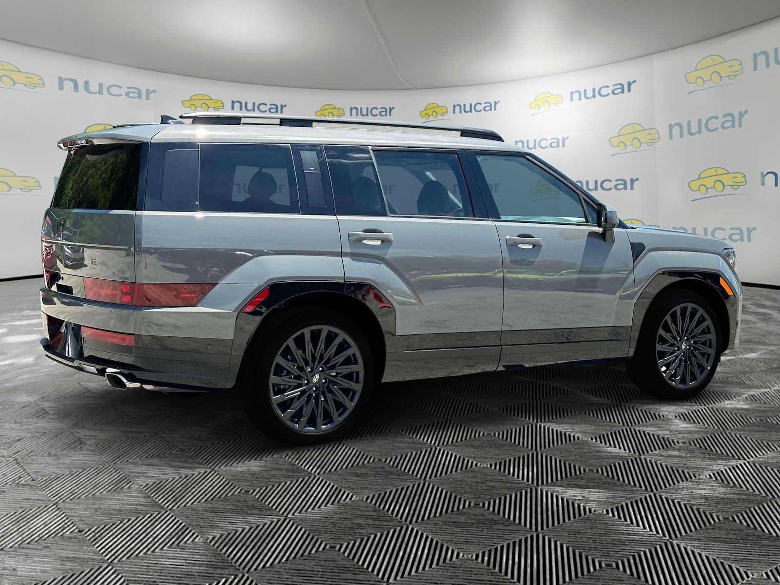 Certified 2025 Hyundai Santa Fe Calligraphy image 9