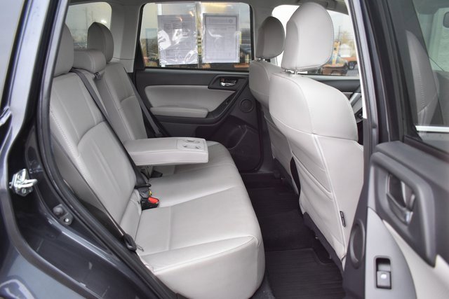 Used 2015 Subaru Forester 2.5i Touring w/ Eyesight & Navigation System image 42