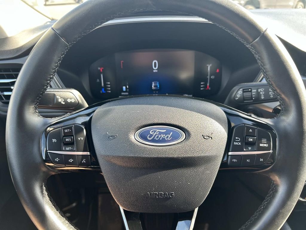 Used 2024 Ford Escape Active w/ Cold Weather Package image 31