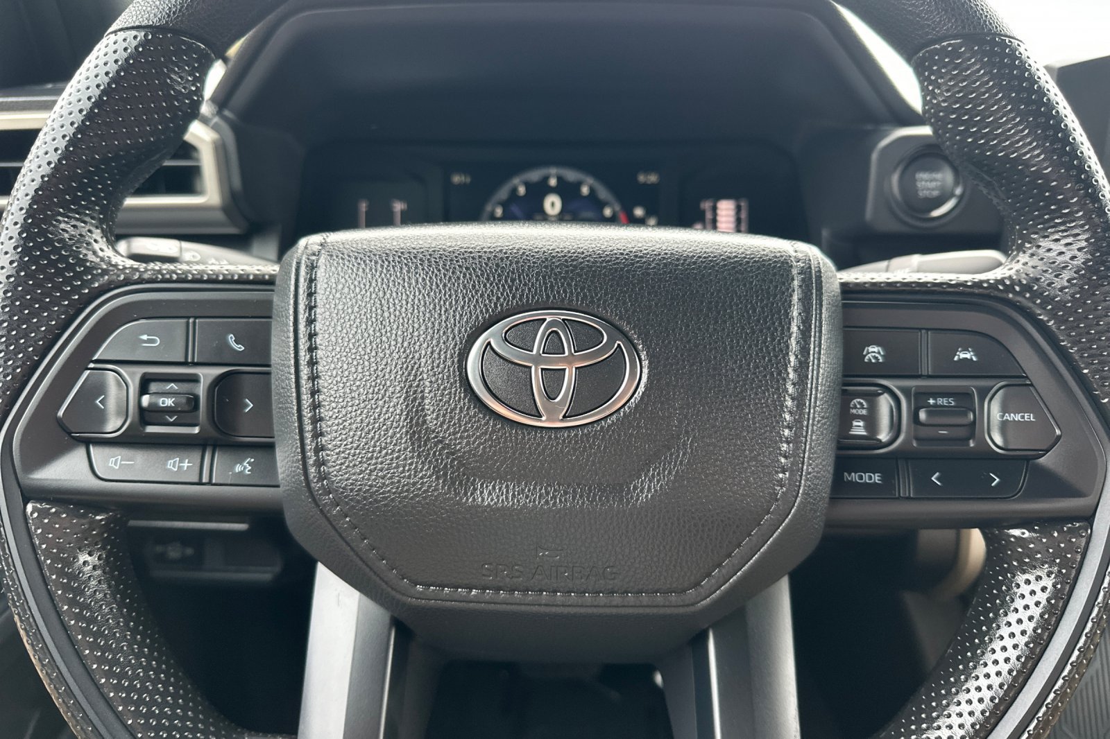 Certified 2026 Toyota Tacoma SR w/ SR Upgrade Package AWD/4WD image 34