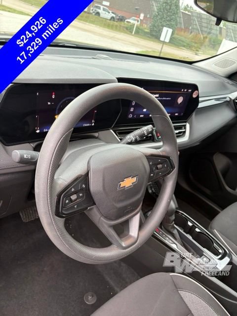 Used 2026 Chevrolet TrailBlazer LT AWD/4WD image 18