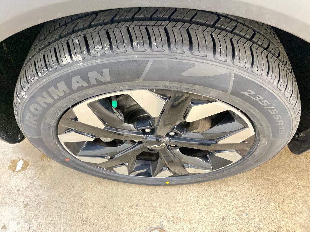 Used 2024 Kia Sportage X-Line w/ X-Line Premium Package AWD/4WD image 40