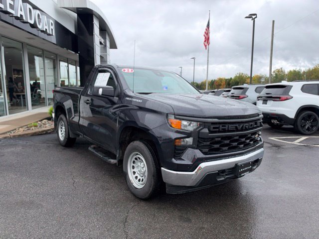 Used 2023 Chevrolet Silverado 1500 W/T w/ WT Value Package AWD/4WD image 7