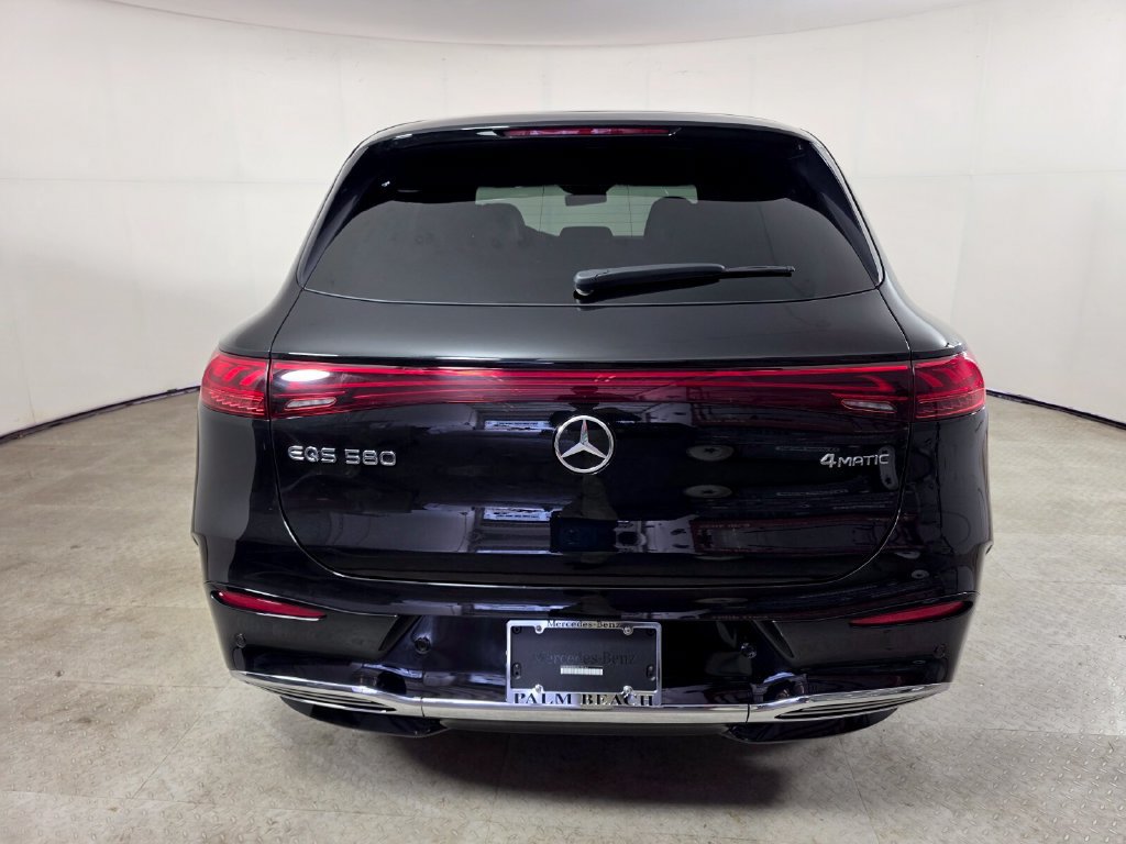 Certified 2023 Mercedes-Benz EQS 580 4MATIC SUV image 5