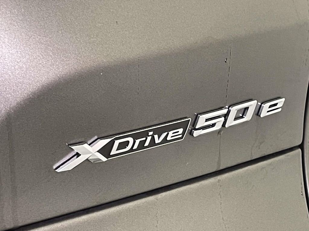 New 2026 BMW X5 xDrive50e AWD/4WD image 11