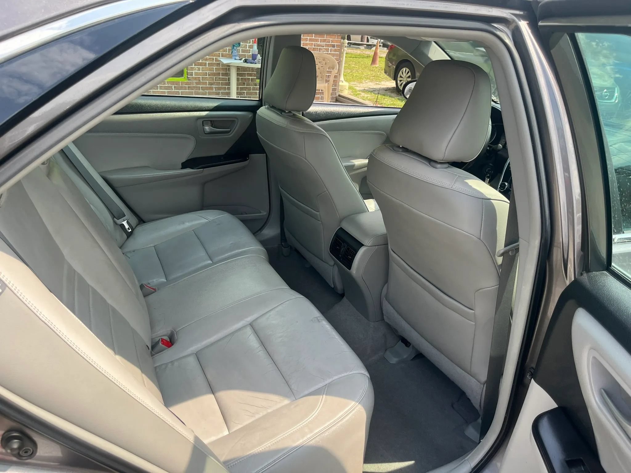 Used 2015 Toyota Camry XLE FWD image 27