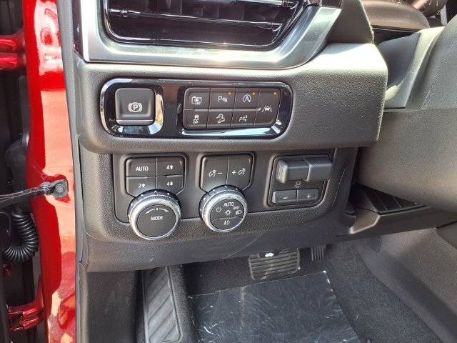 New 2026 GMC Yukon Elevation w/ Elevation Premium Package AWD/4WD image 30