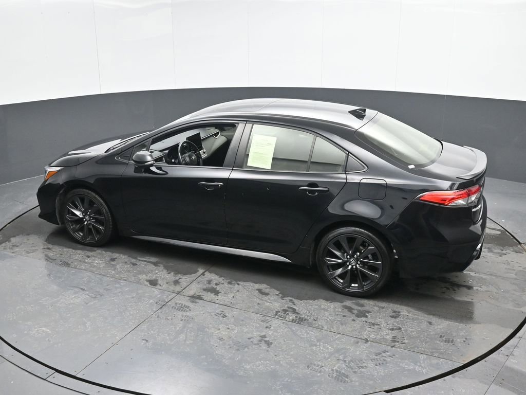 Used 2024 Toyota Corolla SE w/ SE Premium Package image 41