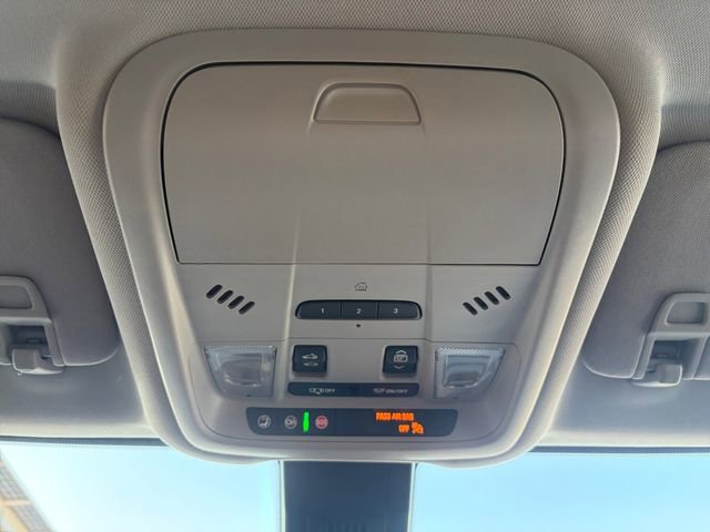 Used 2022 GMC Terrain AT4 w/ Infotainment Package II AWD/4WD image 25