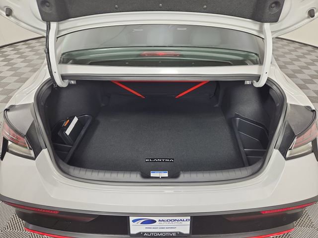 New 2026 Hyundai Elantra N FWD image 9