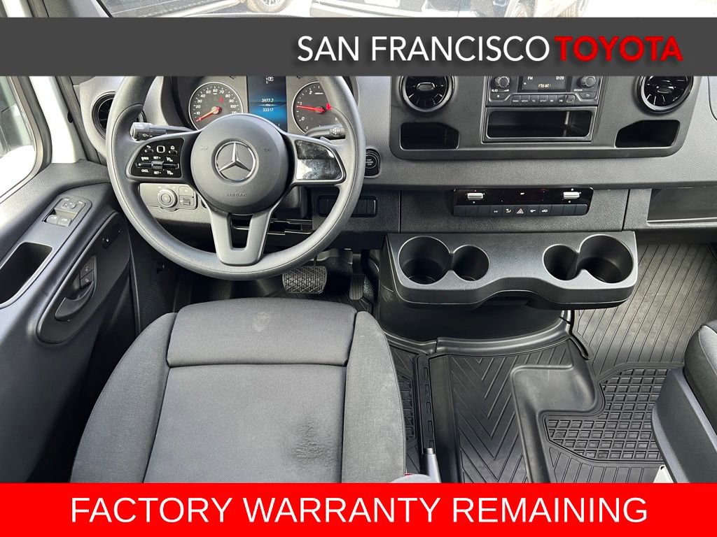 Used 2024 Mercedes-Benz Sprinter 2500 image 27