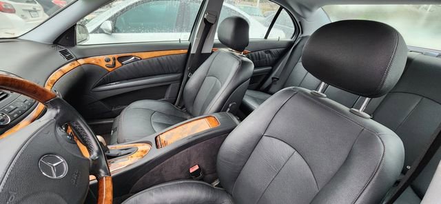 Used 2006 Mercedes-Benz E 350 Sedan image 7