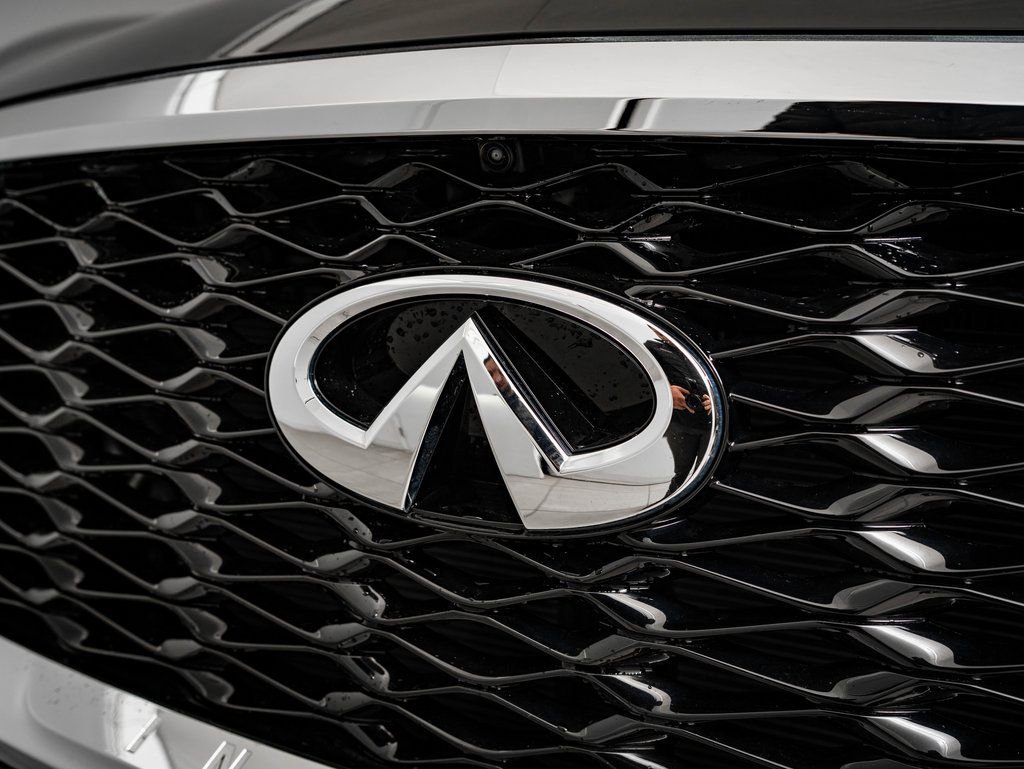 Used 2024 INFINITI QX60 Luxe image 3