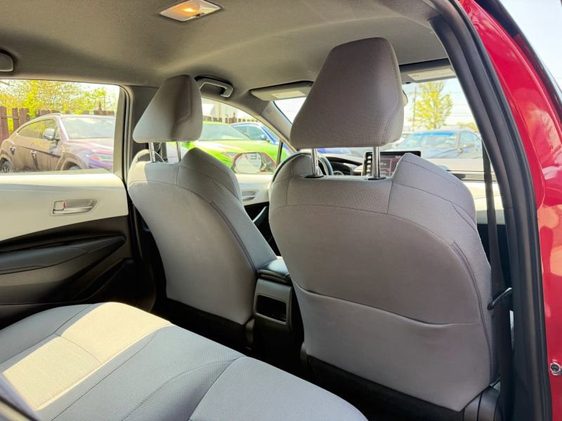Used 2021 Toyota Corolla SE w/ Carpet Mat Package (TMS) FWD image 25