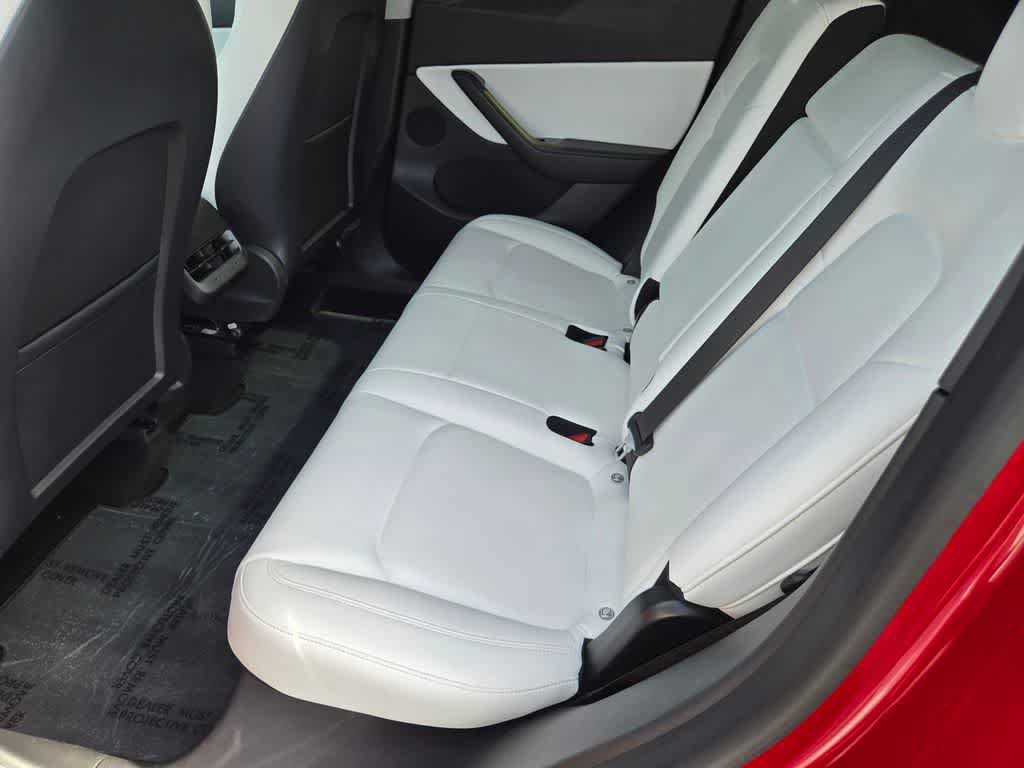 Used 2021 Tesla Model Y Long Range AWD/4WD image 13