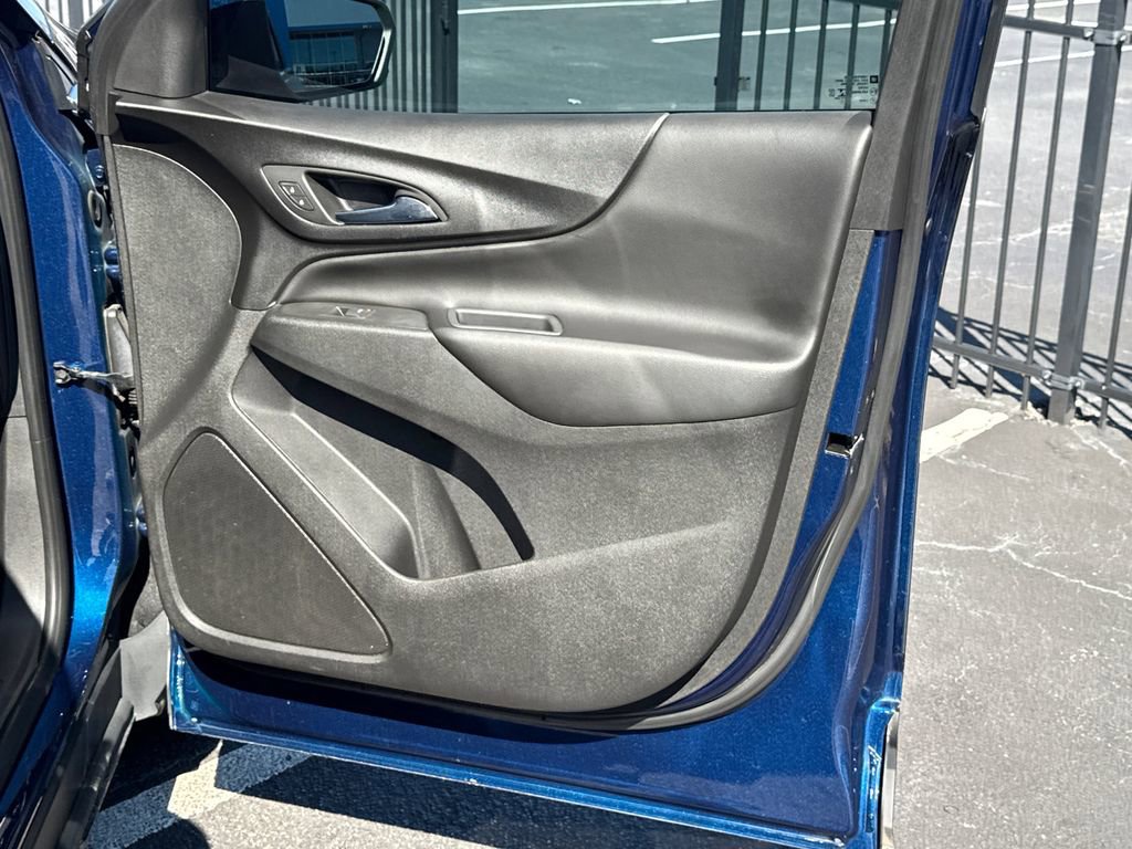 Used 2022 Chevrolet Equinox LT image 15