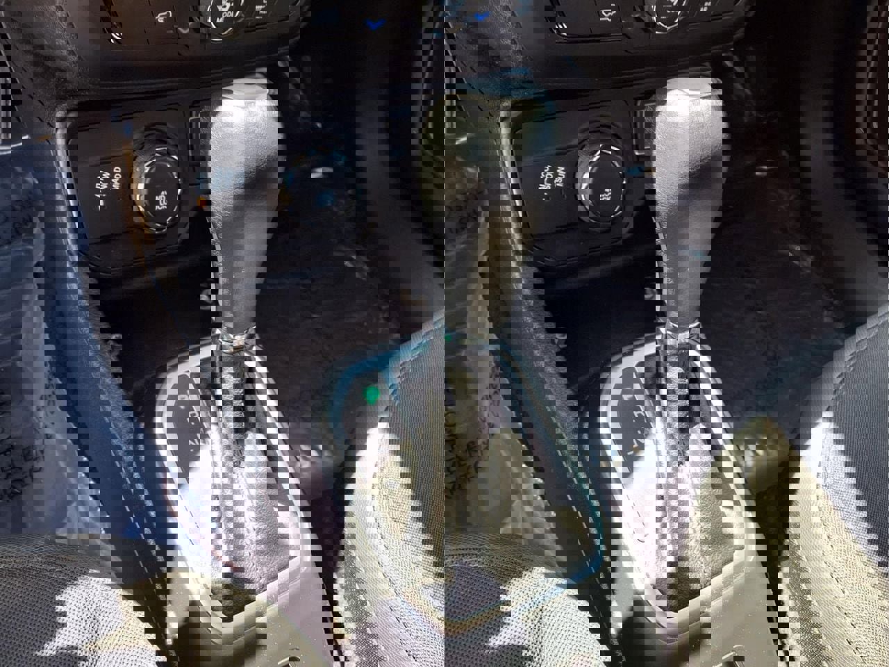 Used 2023 Jeep Renegade Latitude AWD/4WD image 22