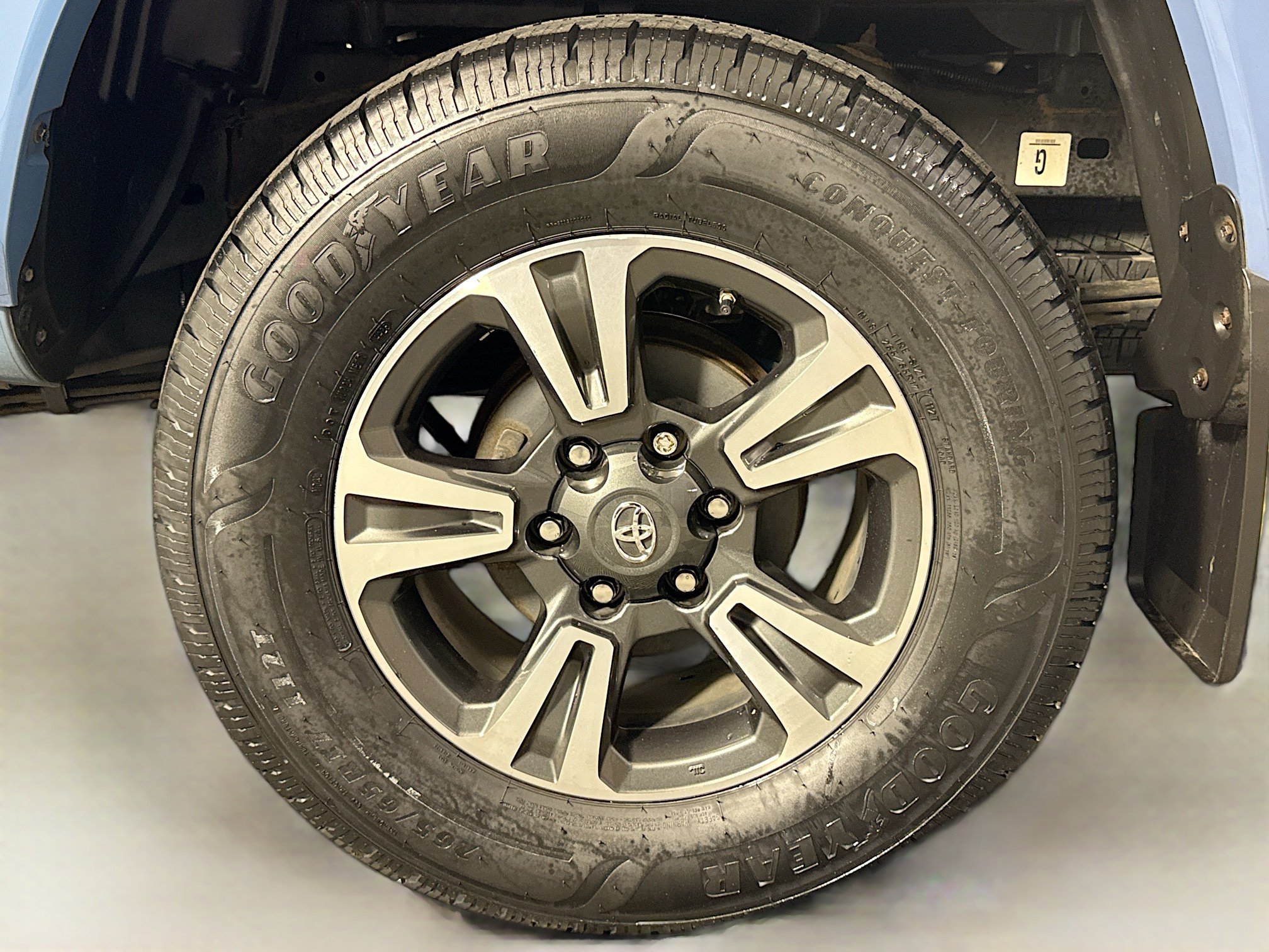 Certified 2019 Toyota Tacoma TRD Sport AWD/4WD image 32