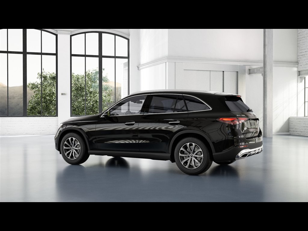 Certified 2026 Mercedes-Benz GLC 300 4MATIC image 26