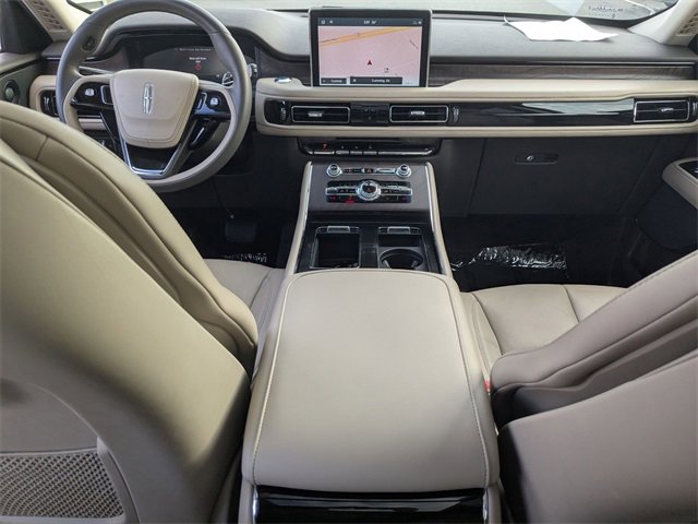 Used 2022 Lincoln Aviator Reserve w/ Class IV Trailer Tow Package image 23