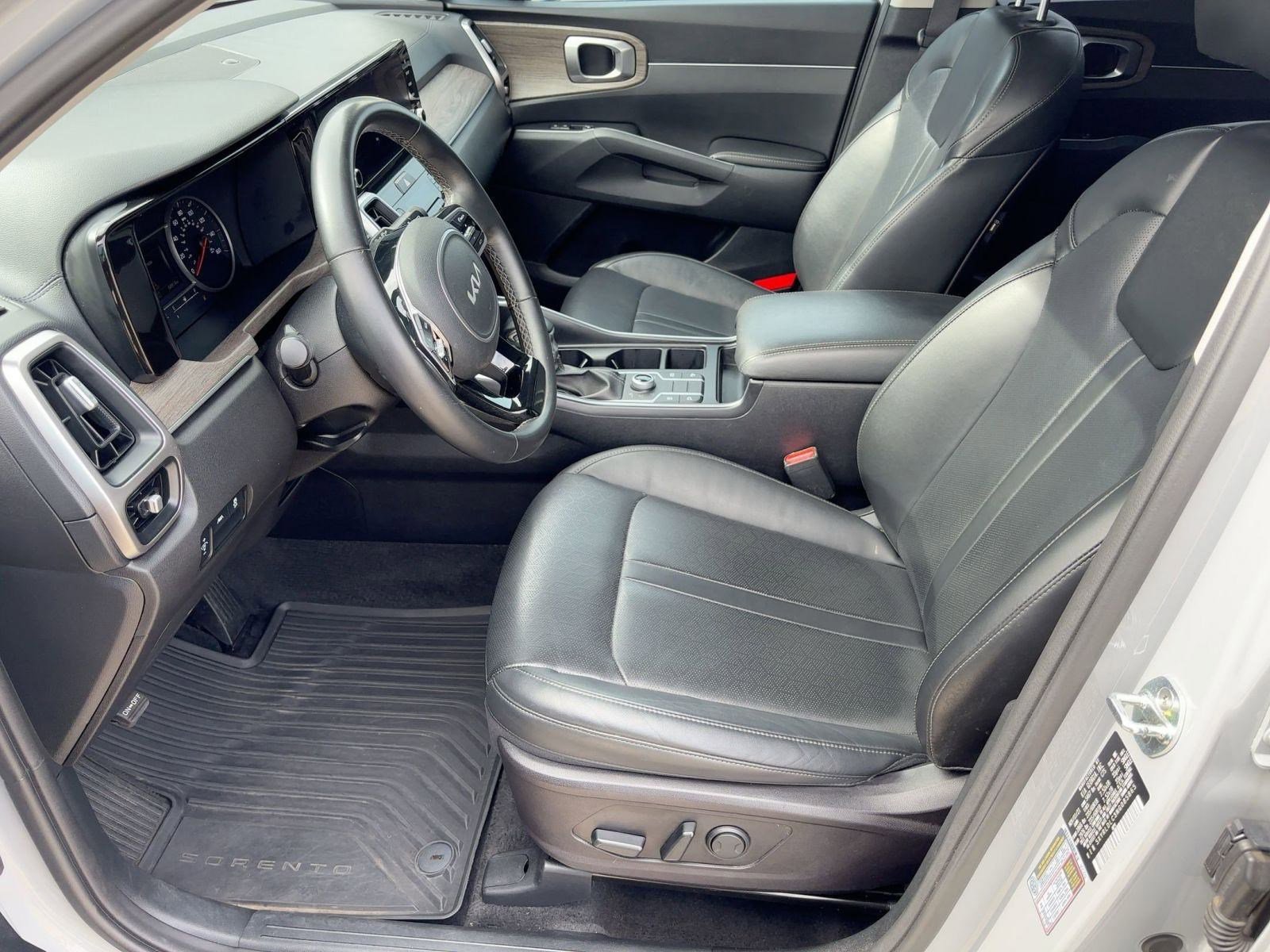 Used 2022 Kia Sorento S image 5