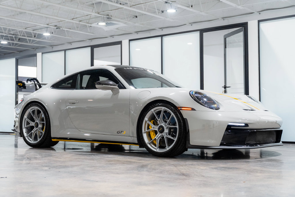 Used 2022 Porsche 911 GT3 RWD image 4