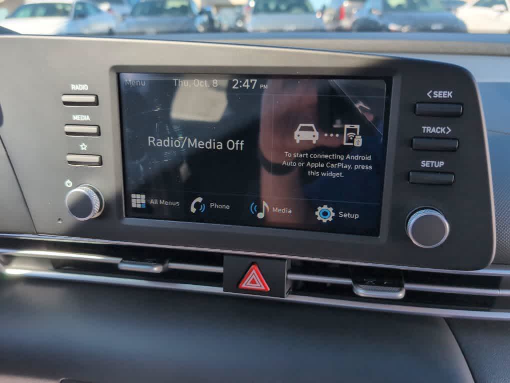 New 2026 Hyundai Elantra SE FWD image 24