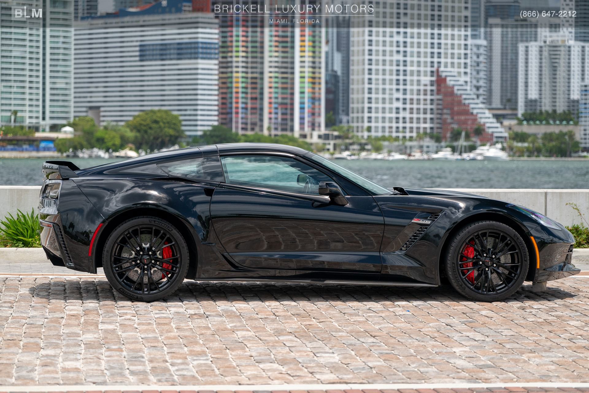 Used 2016 Chevrolet Corvette Z06 w/ 3LZ Preferred Equipment Group RWD image 13
