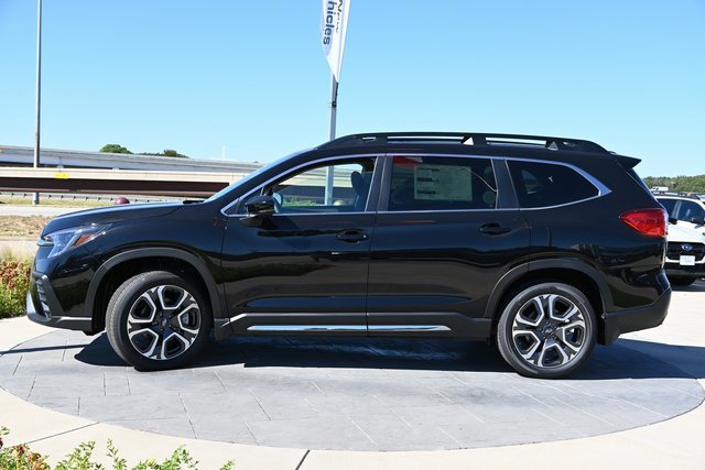 New 2025 Subaru Ascent Limited image 6