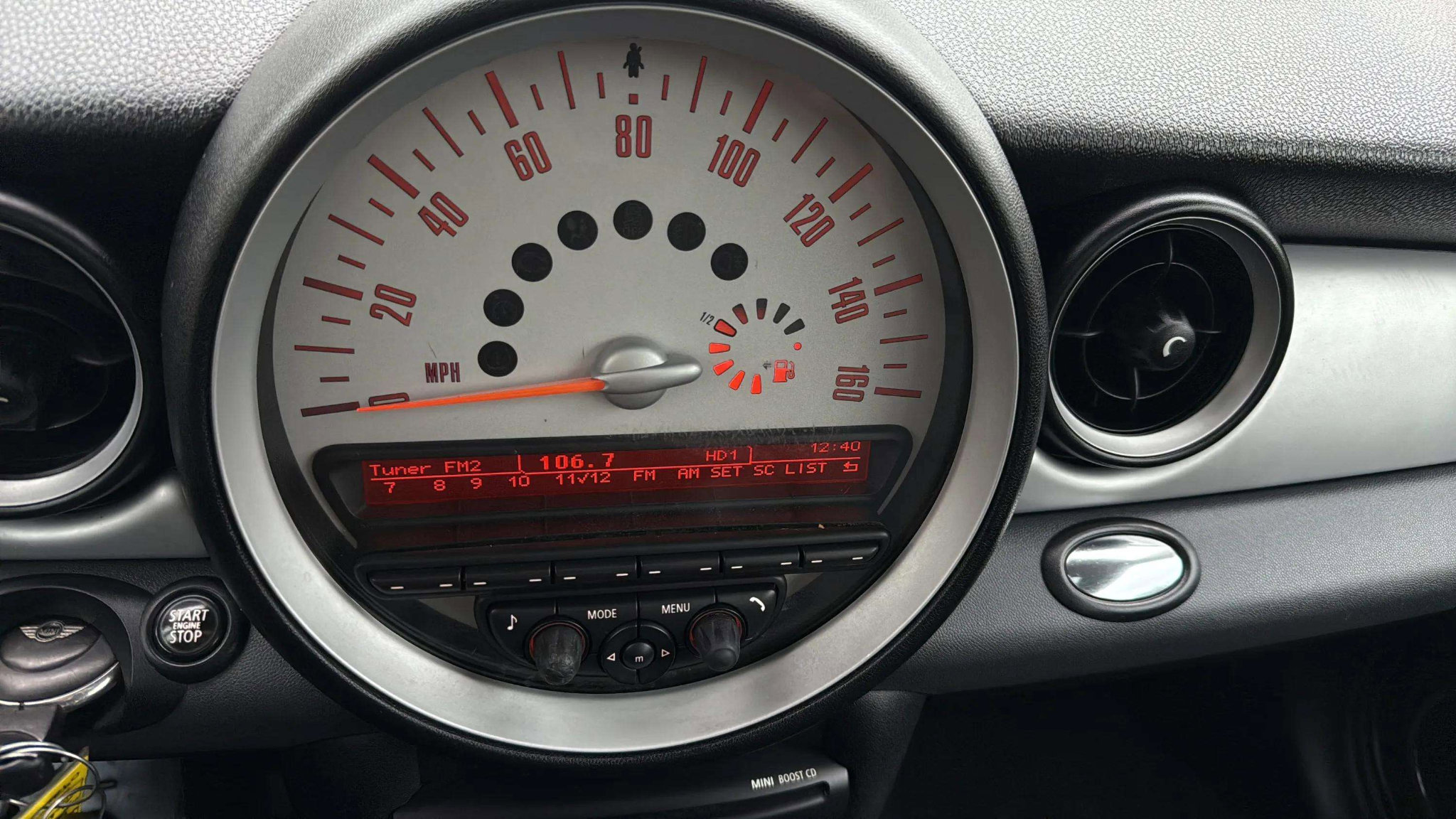 Used 2011 MINI Cooper Hardtop image 27