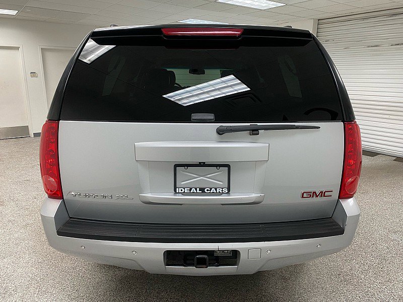 Used 2014 GMC Yukon XL SLT image 6