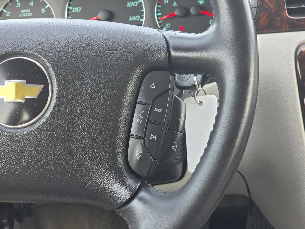 Used 2012 Chevrolet Impala LT FWD image 17