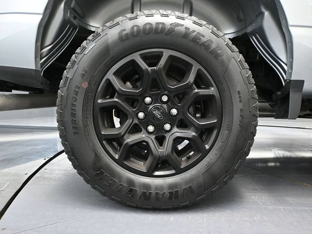 Used 2024 Ford F150 XLT w/ XLT Black Appearance Package AWD/4WD image 11