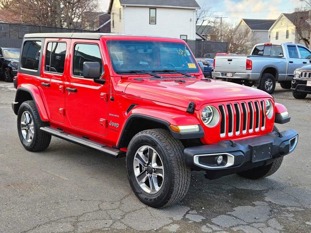 Used 2022 Jeep Wrangler Unlimited Sahara w/ Dual Top Group image 7