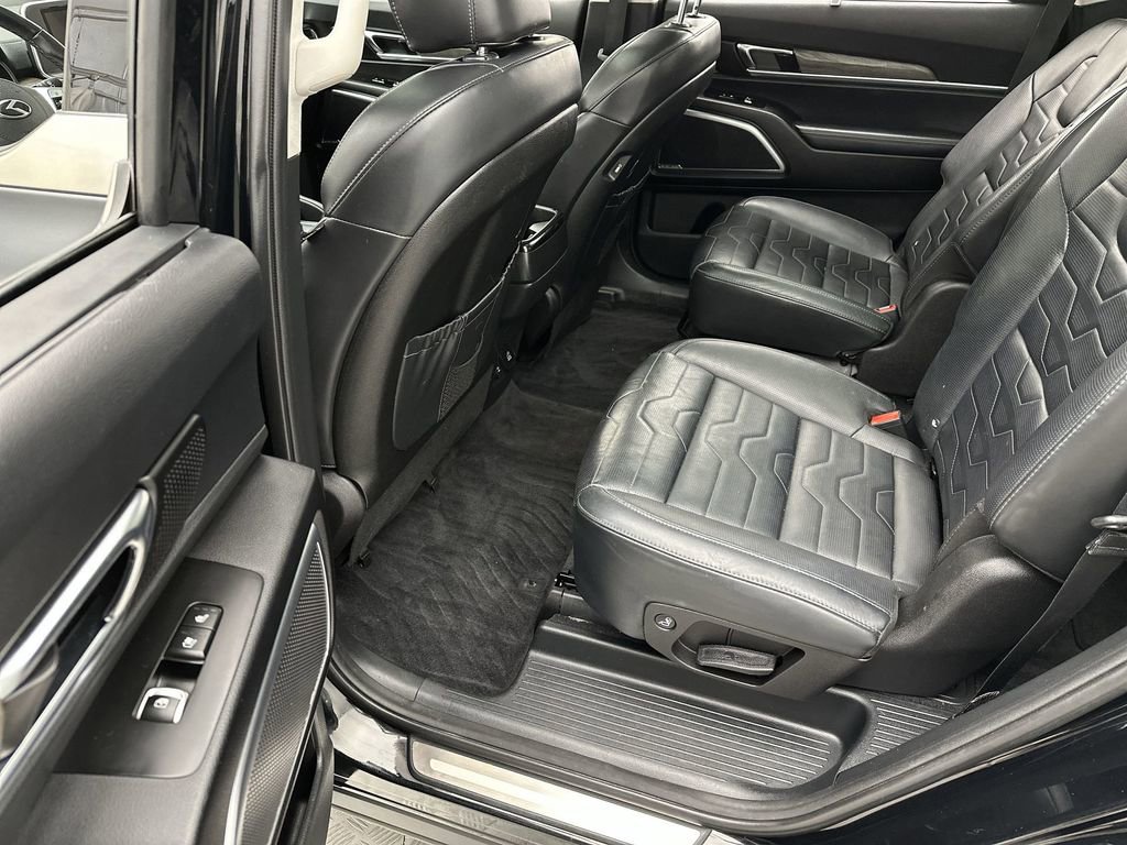 Used 2020 Kia Telluride SX w/ SX Prestige Package image 23