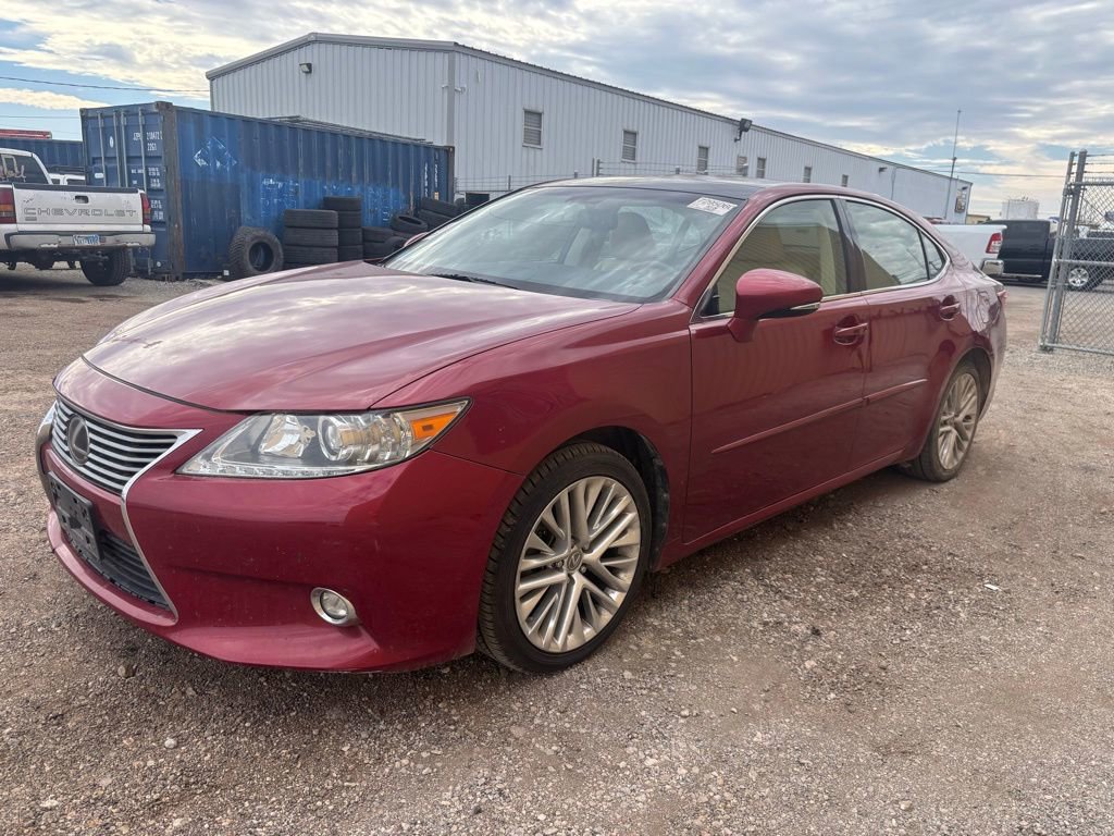 Used 2015 Lexus ES 350 w/ Ultra Luxury Package image 3