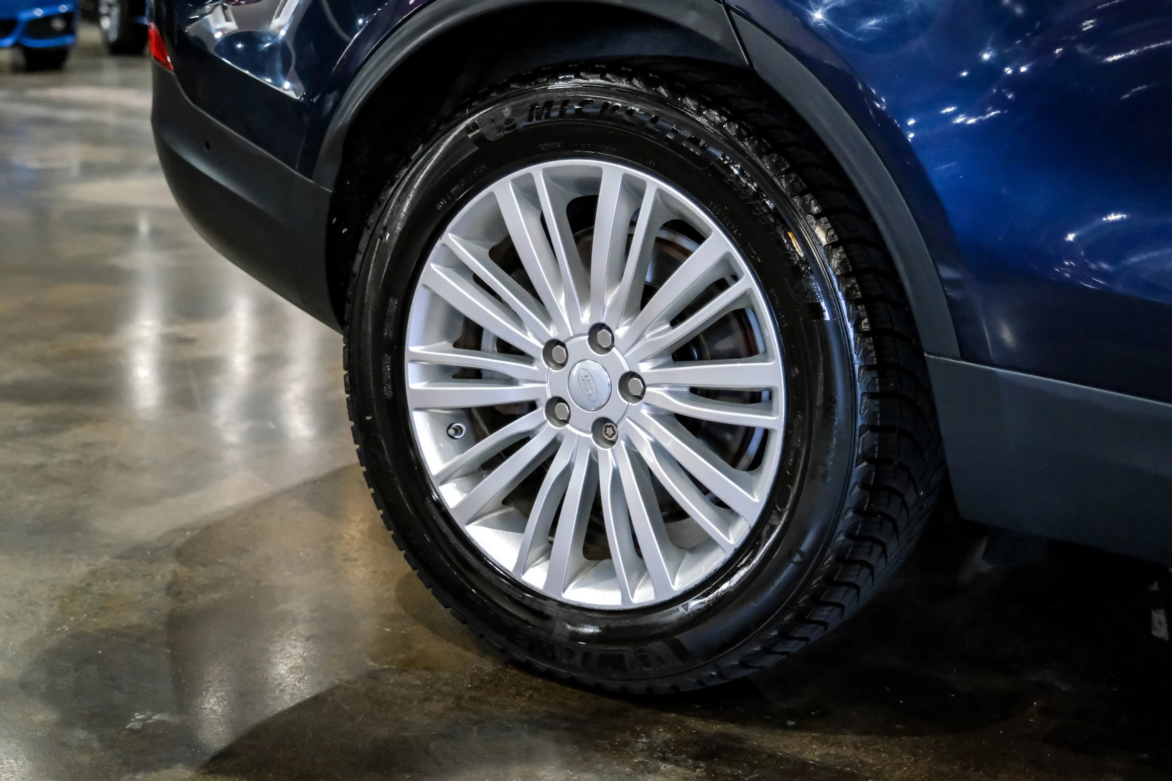 Used 2019 Land Rover Discovery HSE Luxury image 50
