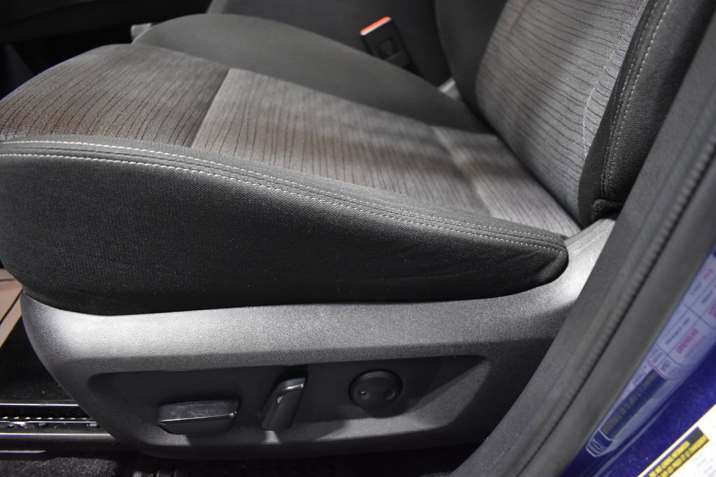 Certified 2023 Nissan Rogue SV image 17