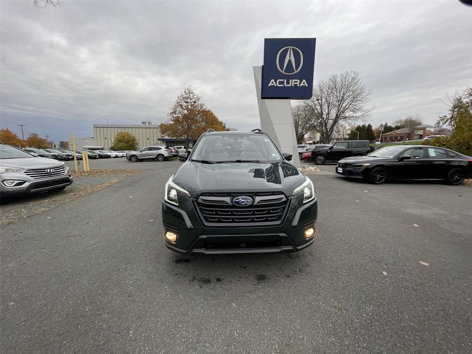 Used 2022 Subaru Forester Limited image 27