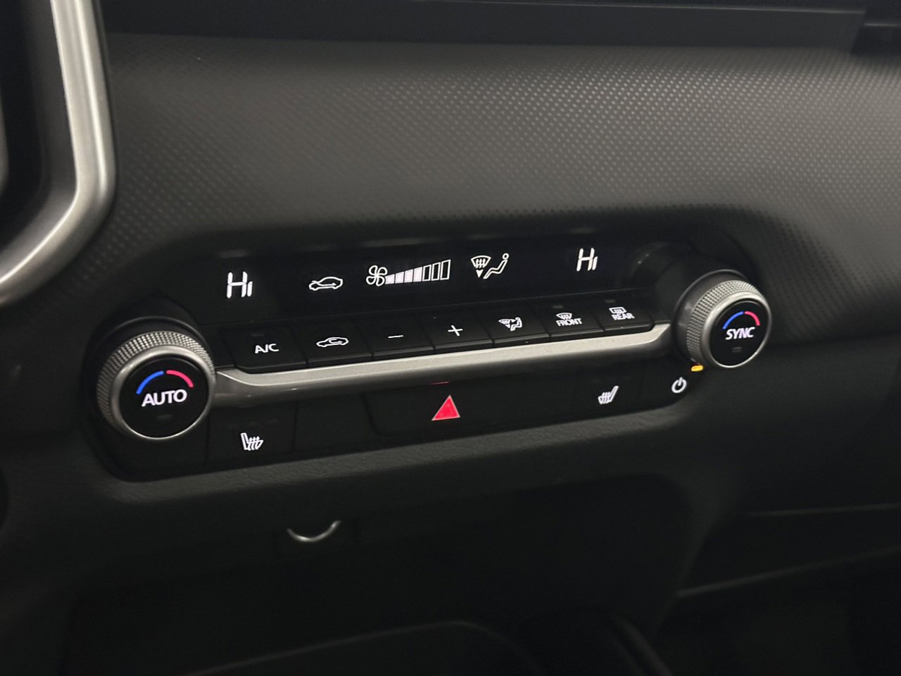 Certified 2025 MAZDA CX-50 AWD 2.5 S w/ Weather Package image 28