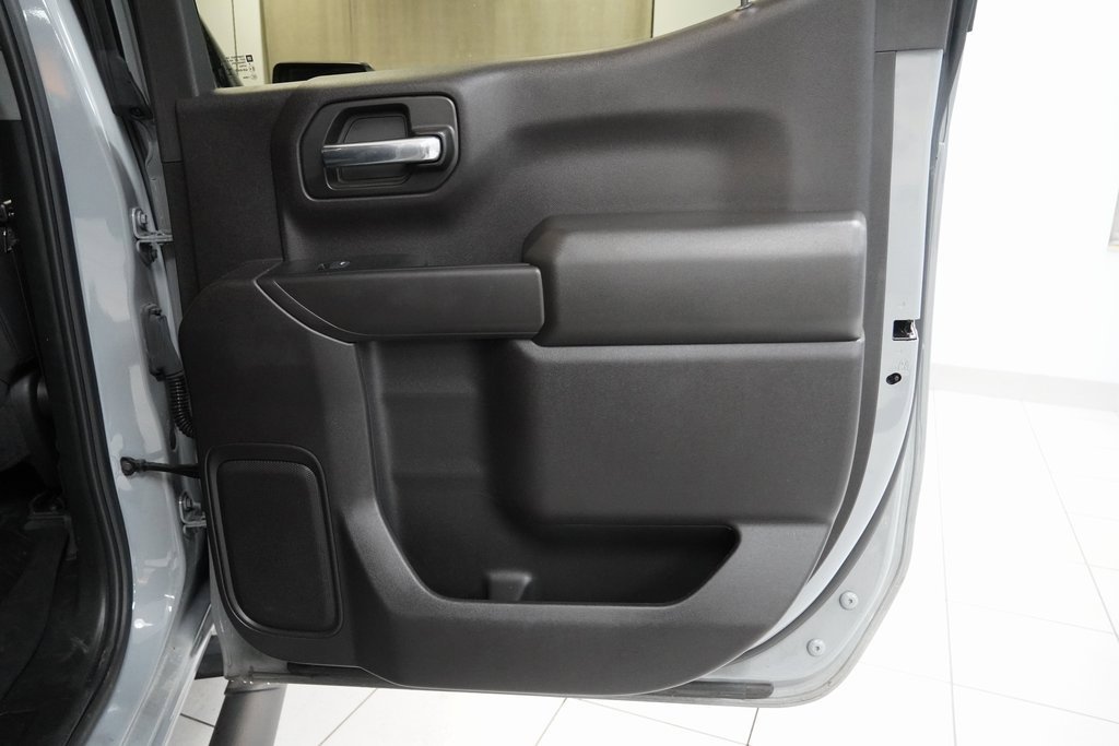 Used 2024 Chevrolet Silverado 1500 Custom Trail Boss w/ LPO, Dark Essentials Package image 26