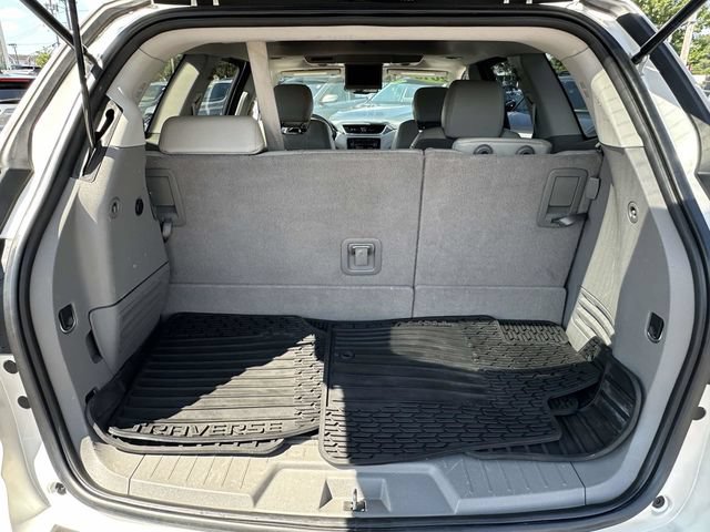 Used 2013 Chevrolet Traverse LT w/ LPO, 'HIT The Road' Package AWD/4WD image 23