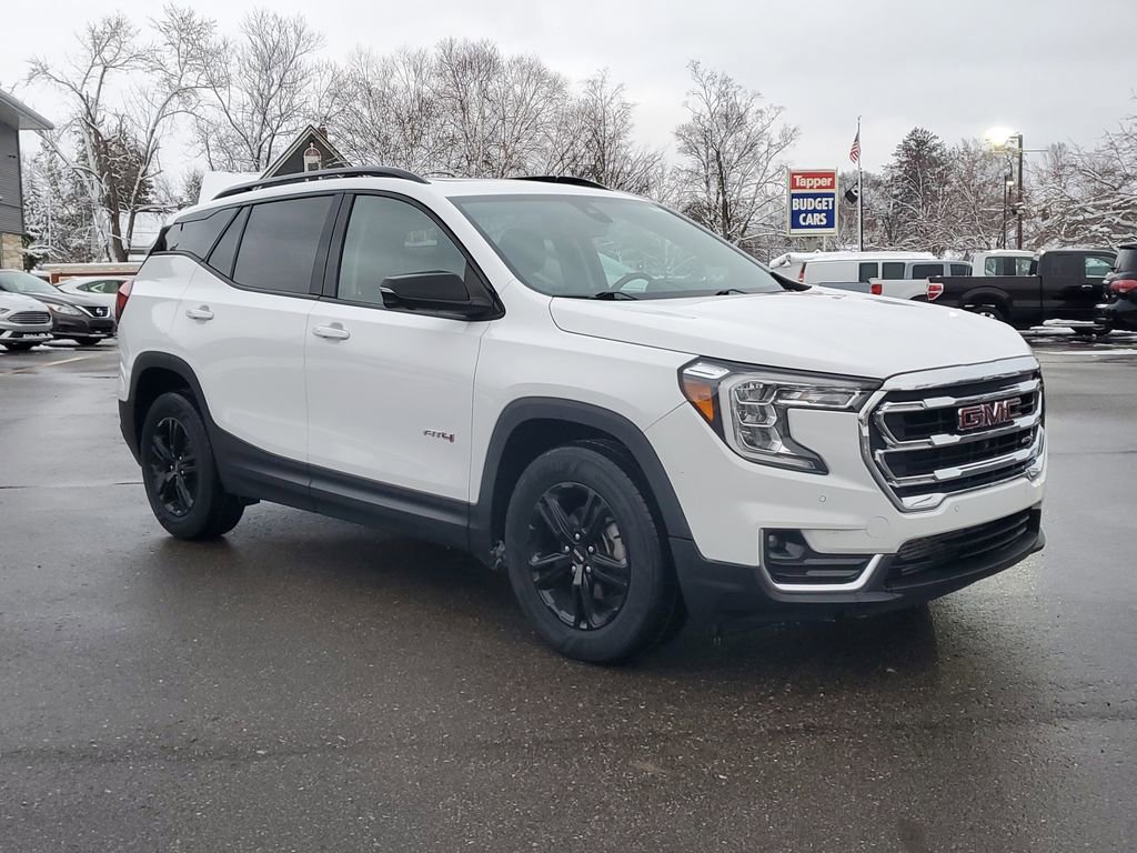 Used 2022 GMC Terrain AT4 w/ Infotainment Package II image 2