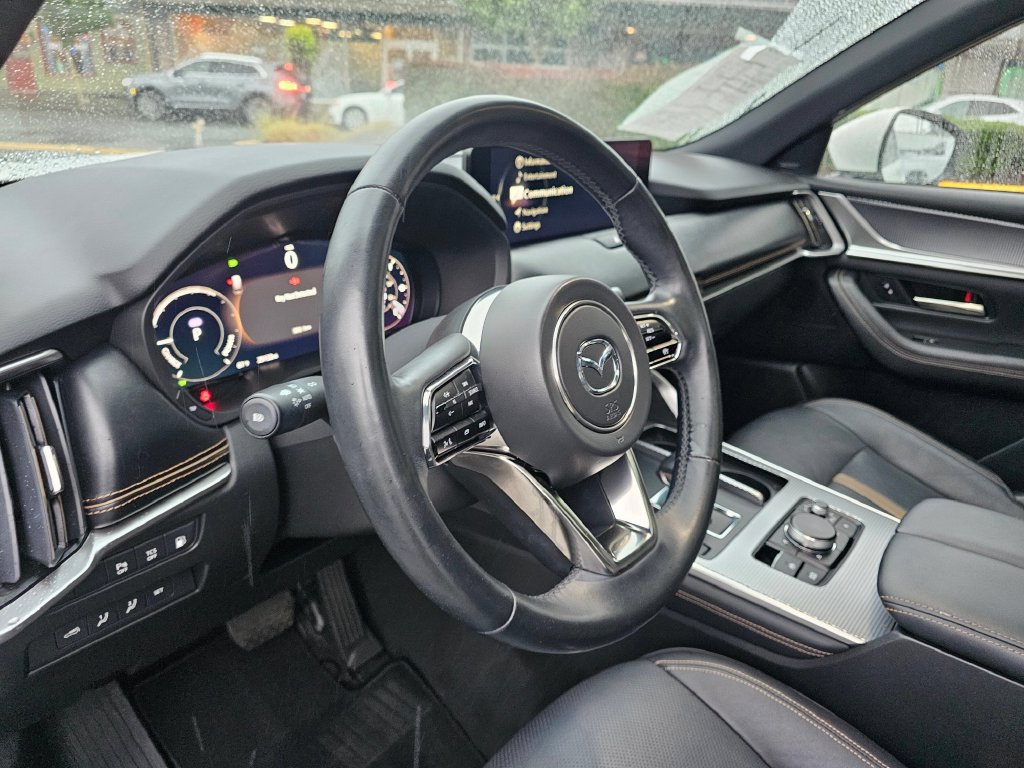 Used 2024 MAZDA CX-90 Plug-In Hybrid w/ Premium Plus AWD/4WD image 26