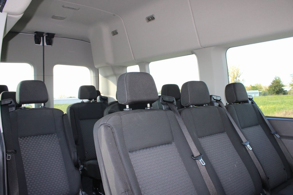 Used 2022 Ford Transit 350 XLT image 24